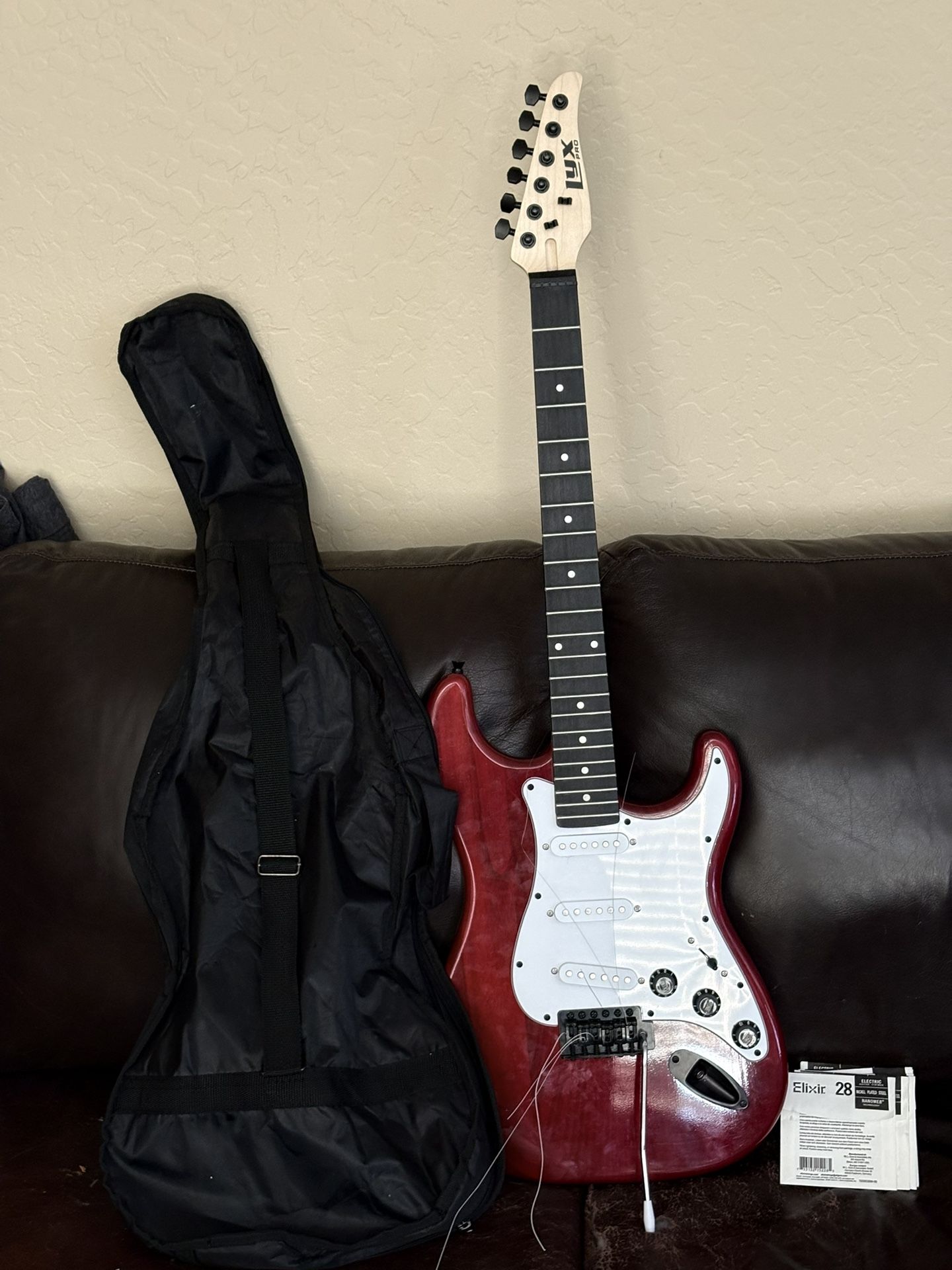 Lyx Pro Electric Guitar