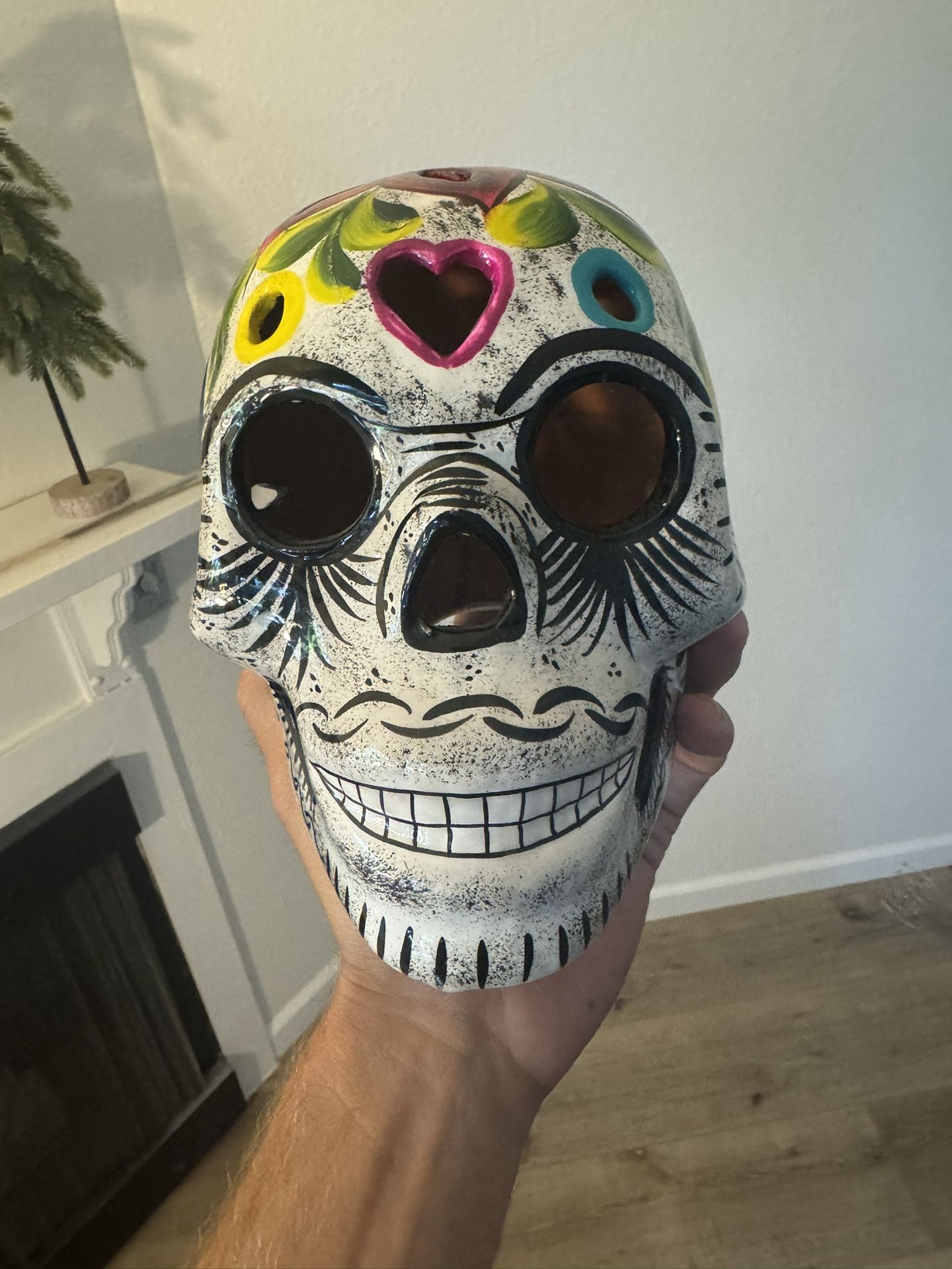 Hand-Painted Ceramic Day of the Dead Skull Décor 💀