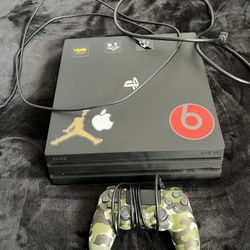 PS4 Pro 