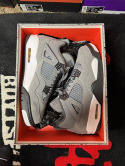 Jordan Retro 4 Cool Grey 
