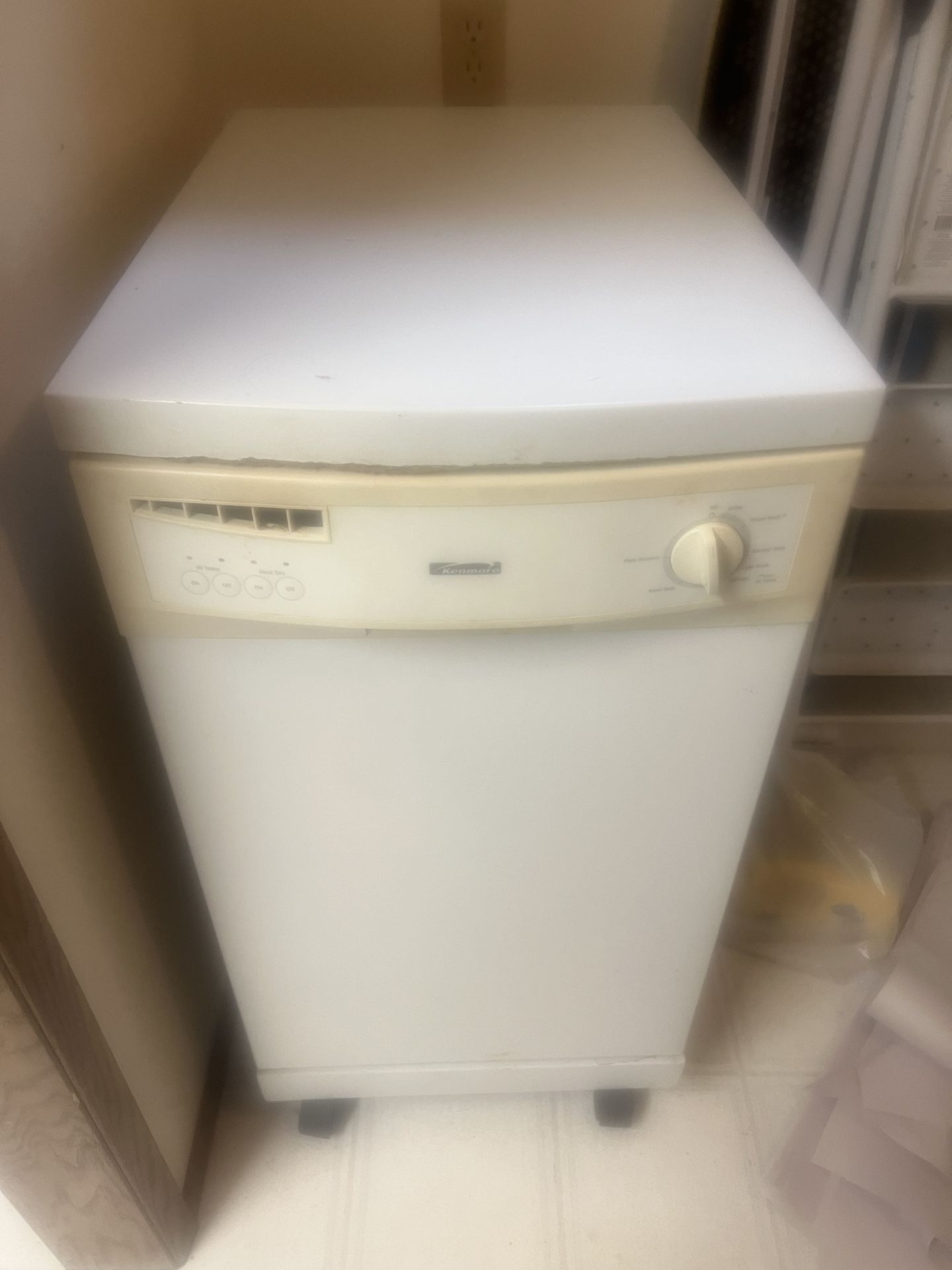 Portable dishwasher
