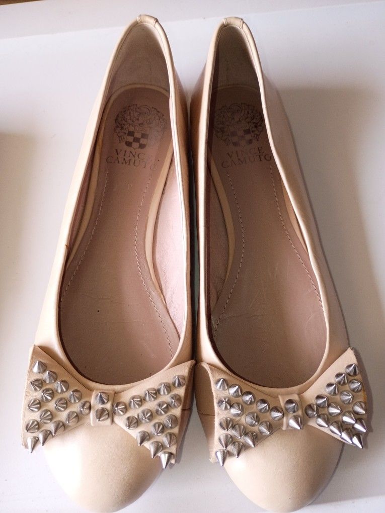 Vince Camuto Size 7