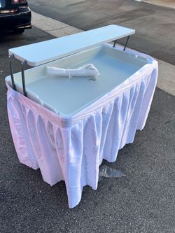 Ice cóoler folding table