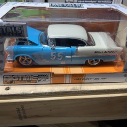 1:24 Die Cast 