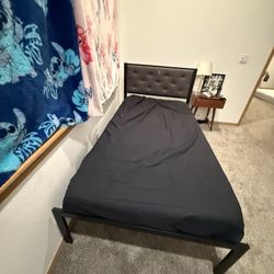 Twin Bed With Mattress 