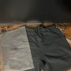 Fear of God Essentials Sweatshort 'Stretch Limo'