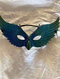 Woman’s mask