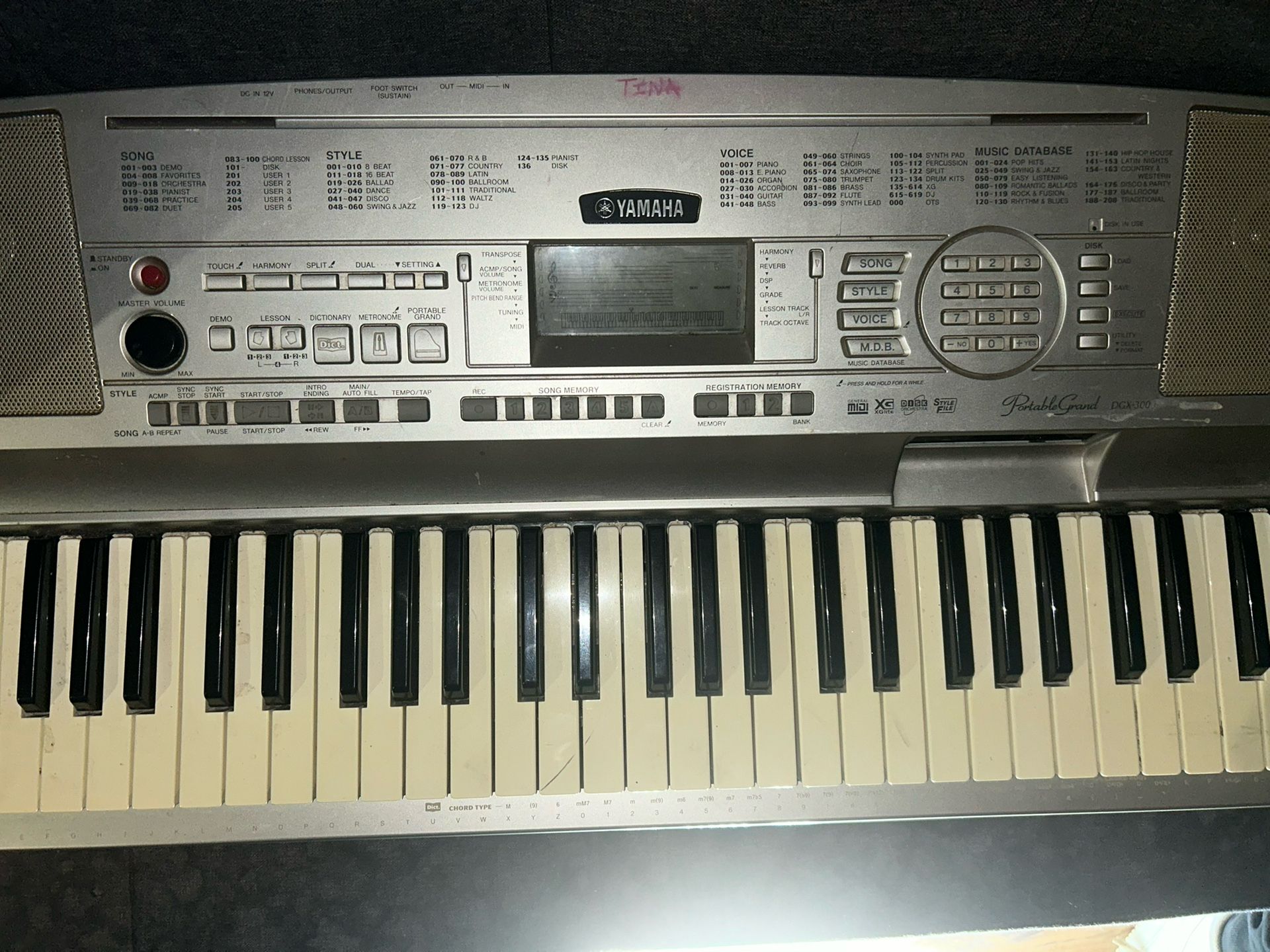 🎹 Yamaha DGX-500 Portable Grand Keyboard – 88-Key Digital Piano