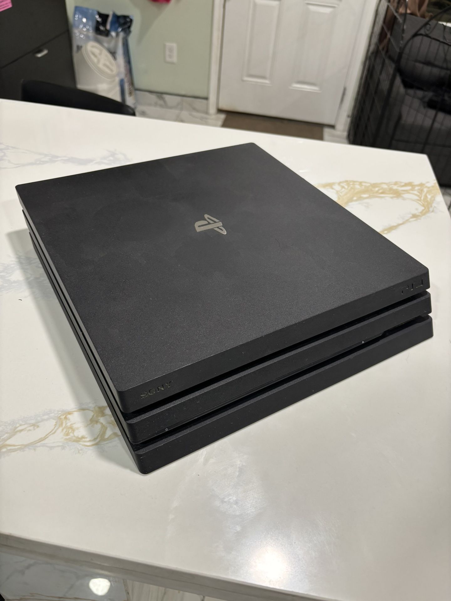 PlayStation 4 Pro 1TB