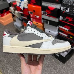 𝐎𝐧l𝐲 𝐫𝐞𝐩l𝐲 𝐨𝐧 𝐈 G@𝐓𝗼𝗽𝐤𝐢𝐜𝐤𝐬.𝐒𝐞𝐭𝐡                  AJ 1 travis scott reverse mocha