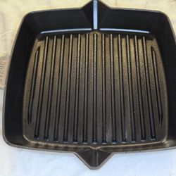 Staub 12 Inch Cast Iron Grill Pan In Graphite 