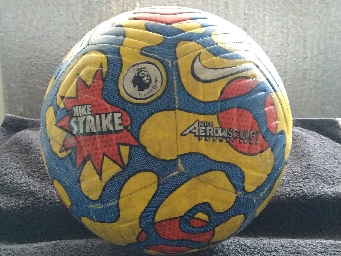 Nike Premier League Strike Soccer Ball - Size 5