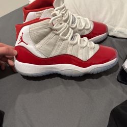 Jordan 11 Cherry (Size 7)