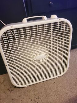 Lasko Cool Box Fan 20in New
