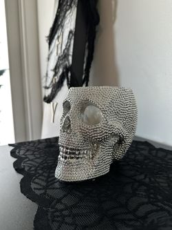 Silver Skull - Halloween 