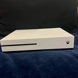 Xbox One S, 500GB. $100