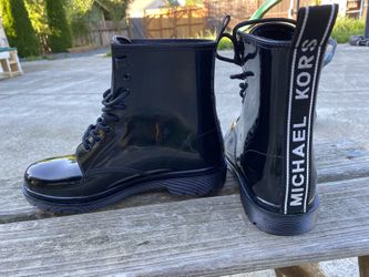 Brand New Michael Kors Rain Boots 