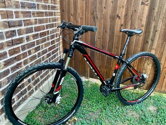Trek Marlín 29” MTB