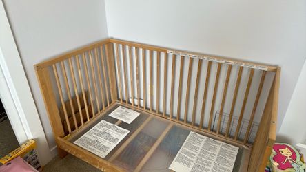 Crib and mattress