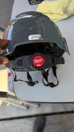Milwaukee BOLT Safety Helmet Hard Hat
