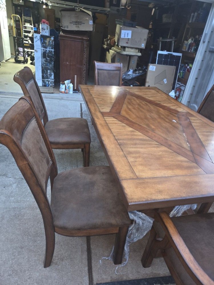 Nice Dining Table Set With Six Chairs 