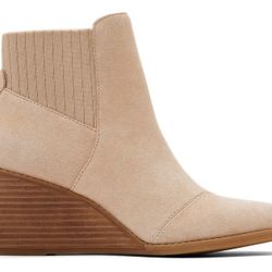Women’s Toms Sadie Wedge in Sand Suede 