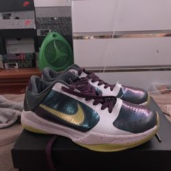 Kobe 5 “Chaos” Size 7.5