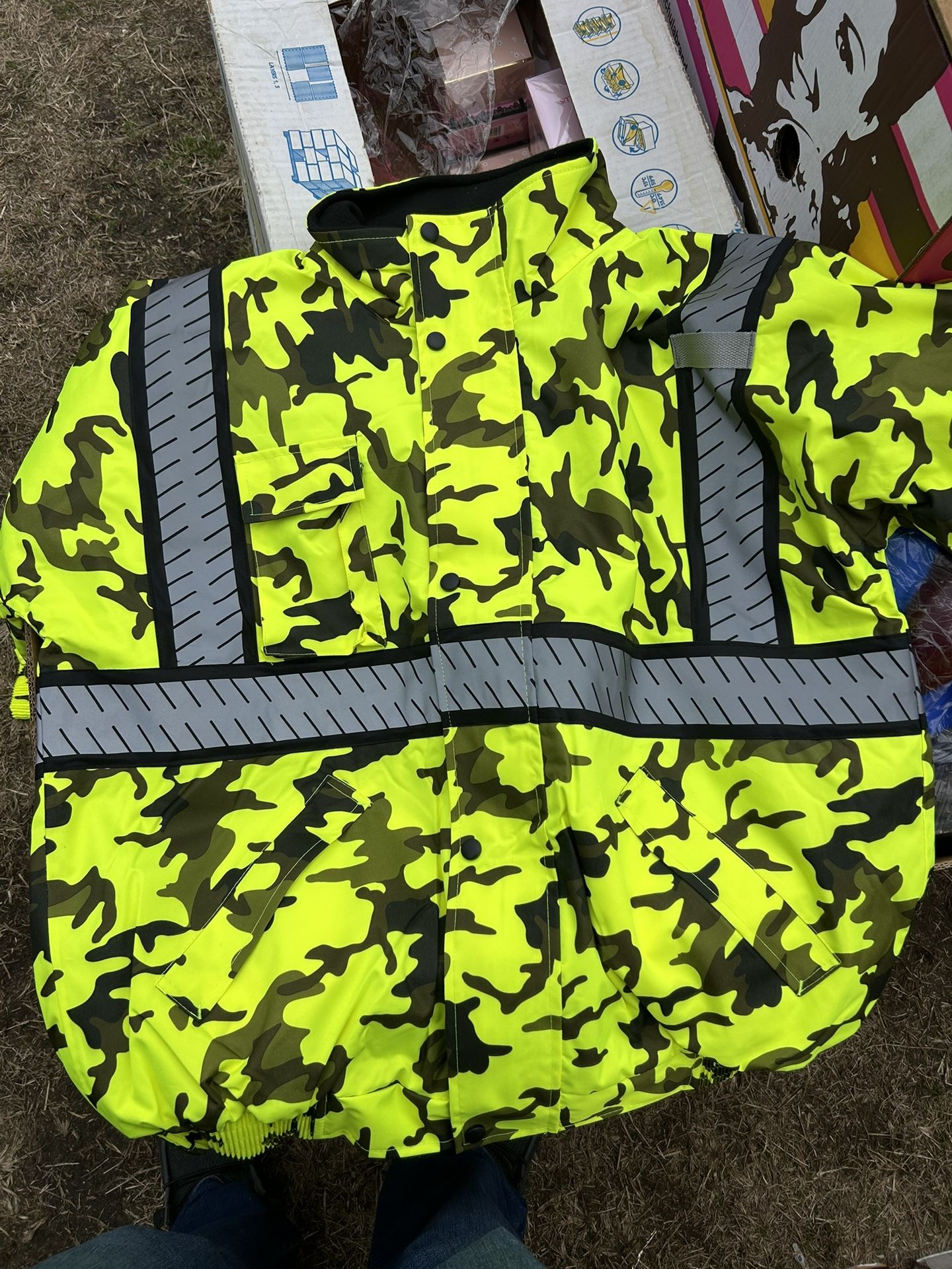 HIVIS WINTER CAMOUFLAGE JACKET SIZE L