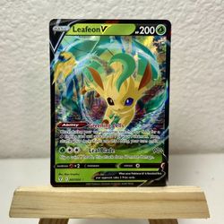 Leafeon V 007/203 - Pokemon Cards