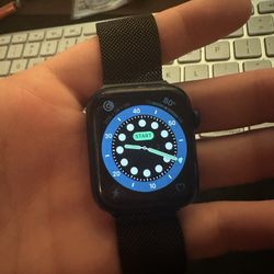 Series 6 Apple Watch - Navy Blue, Excellent Condition