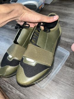 Balenciaga Size 41 $1