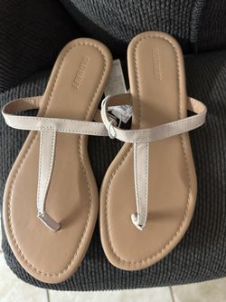 women sandals 