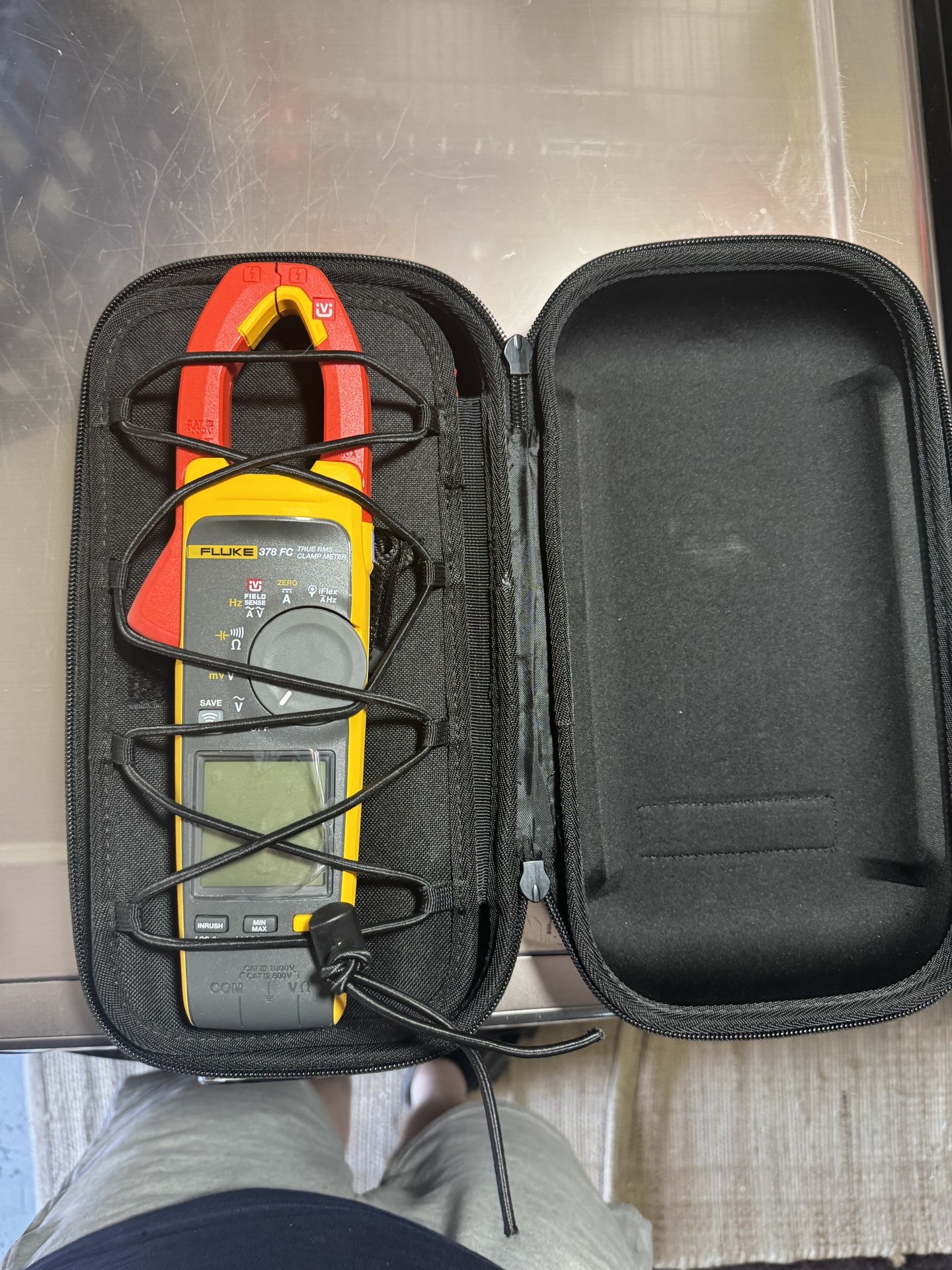 Fluke 378FC AC/DC TRMS Non-Contact Voltage Wireless Clamp w/PQ Indicator & iFlex
