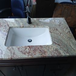 Bathroom vanity