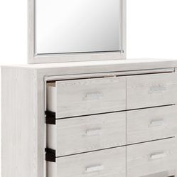 Ashley Dresser & Mirror