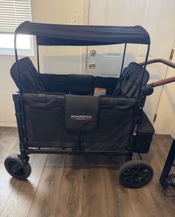 Wonderfold Wagon W4 Luxe For Sale or Trades