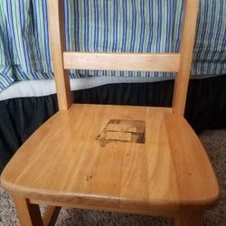2 Wooden Chair