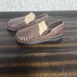 Men’s Or Womens Universal Sandal