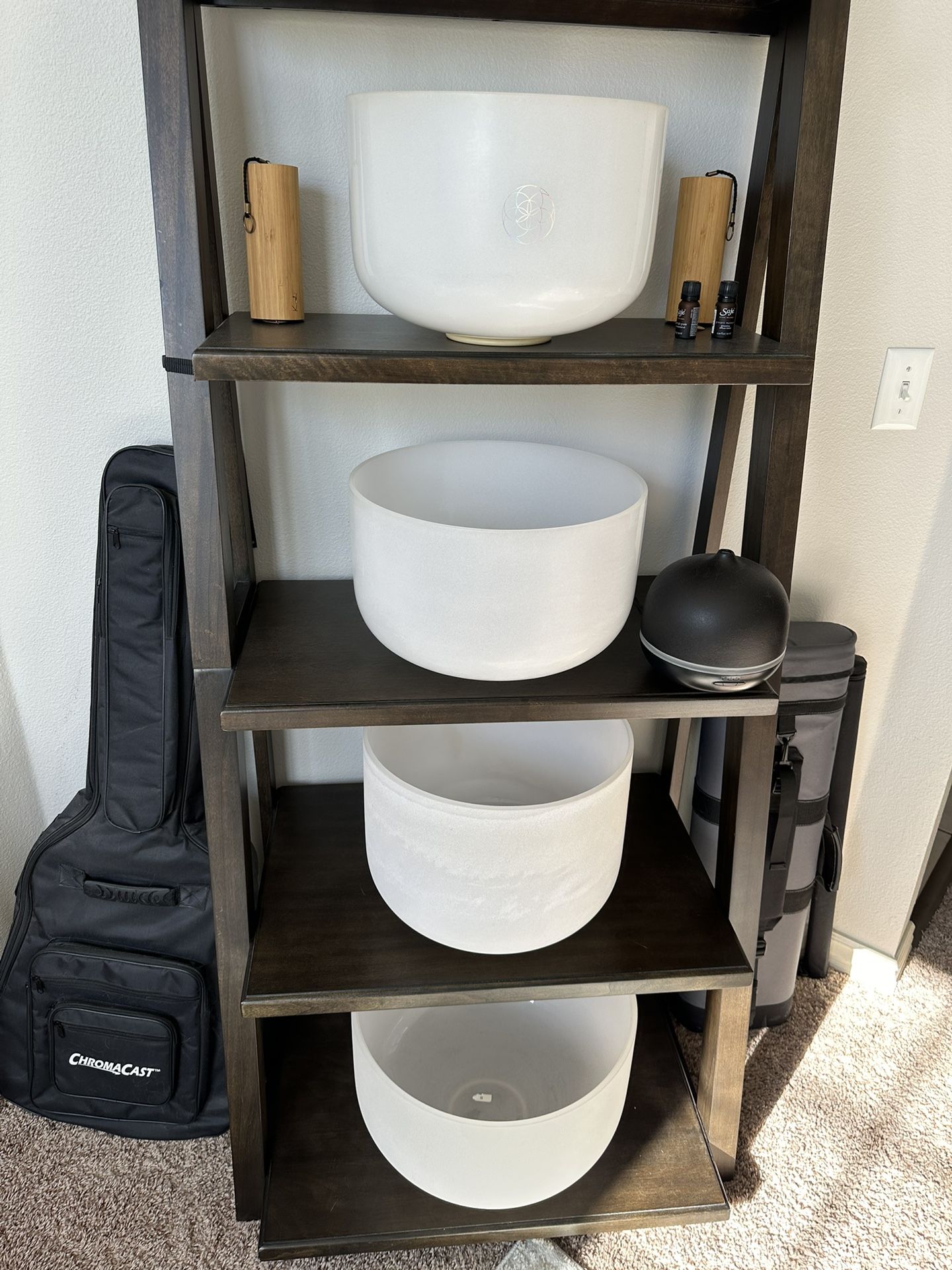 Silversky Imports Empyrean and Frosted Bowls For Sale