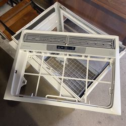 Frigidaire 15000 BTU window AC Unit  