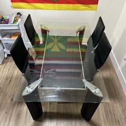 Glass Dinning Table 