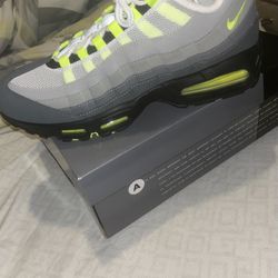 Airmax 95 Neon Brand New Men’s Size 13