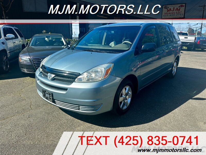 2005 Toyota Sienna CE 7 PASSENGER