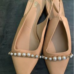 Zara Women’s Flat Shoes Size 39 EU / 8 US 