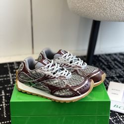 Bottega venetta mens shoes size 8-13