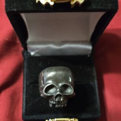 Gothic Skull Ring 