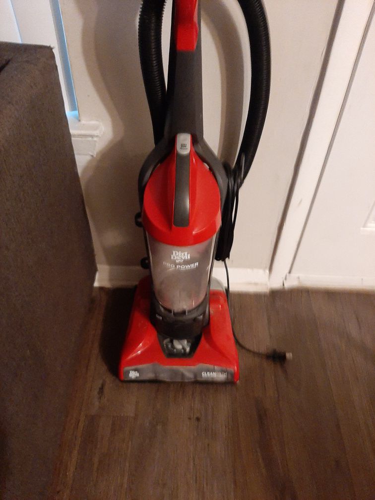 Vacuum dirt