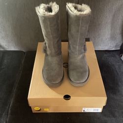 UGG Klea Boots