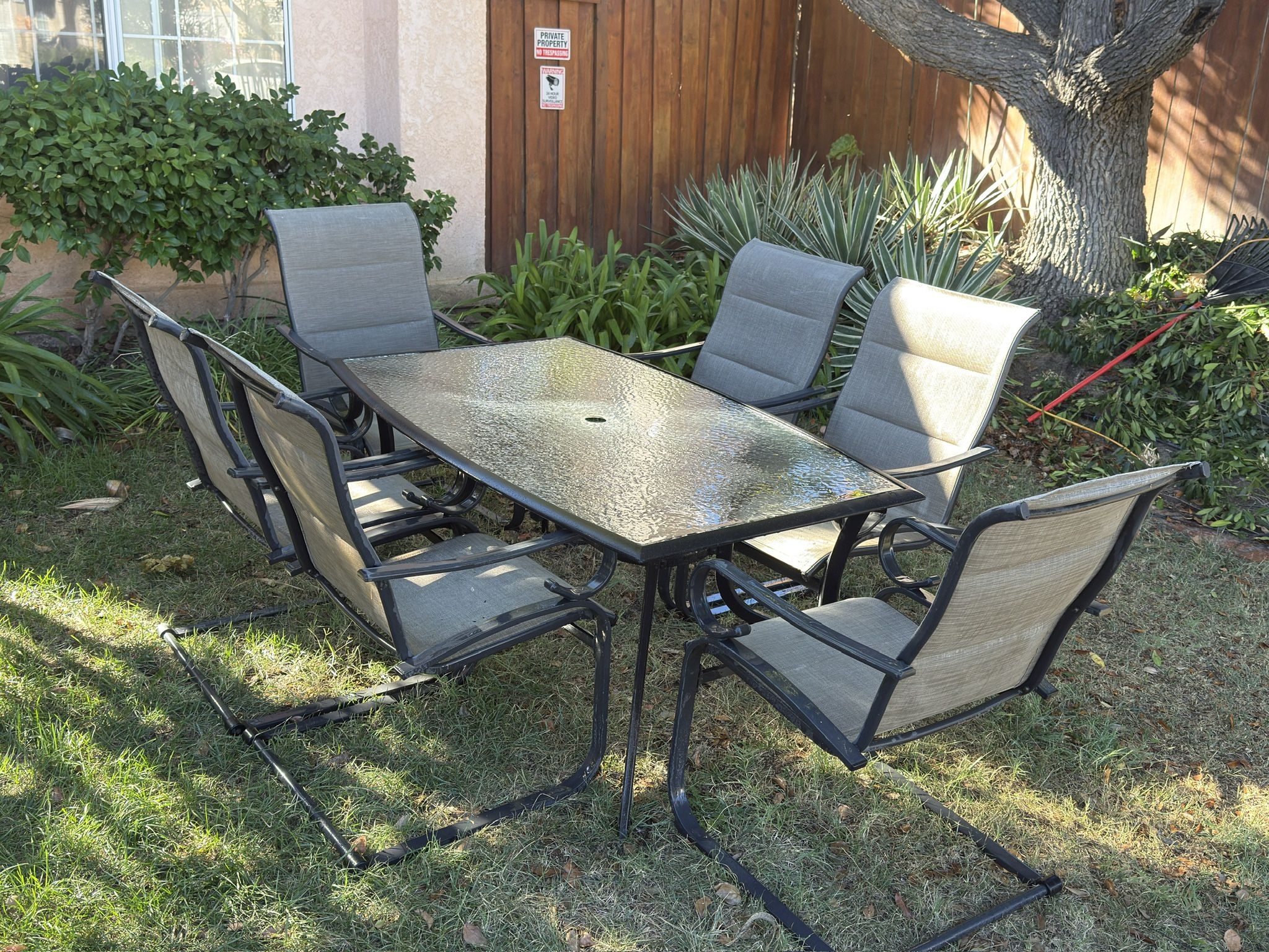 outdoor patio furniture 