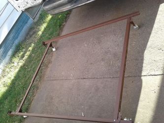 BED FRAME TWIN TO QUEEN